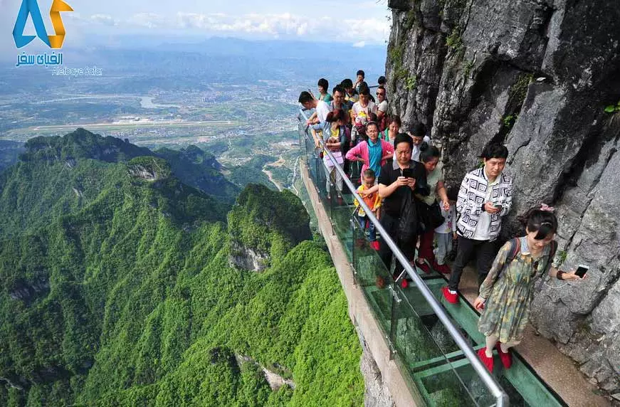 پل شیشه ای  چین-الفبای سفر