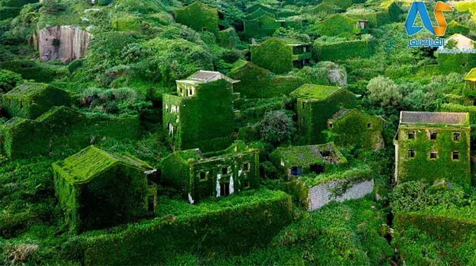 دهکده هوتووان