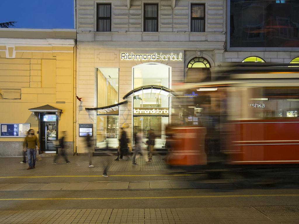 63405057.jpg