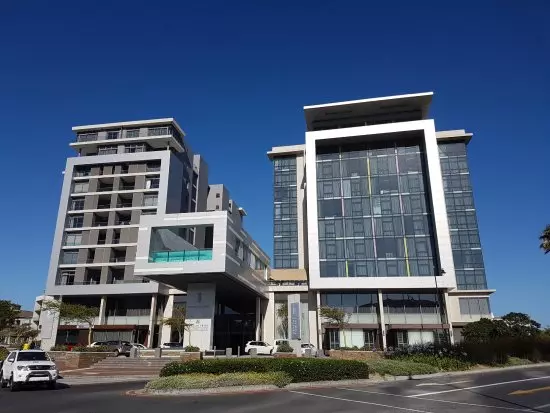 MARRIOTT CRYSTAL TOWERS