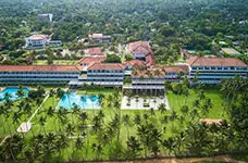 THE BLUE WATER THE BLUE WATER