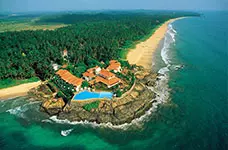 NH COLLECTION or CINNAMON LAKESIDE NH COLLECTION or CINNAMON LAKESIDE