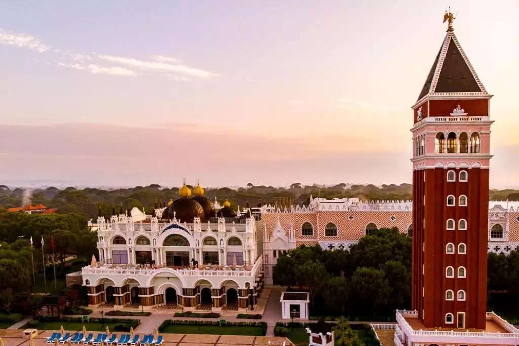 هتل ونیزیا پالاس هتل ونیزیا پالاس