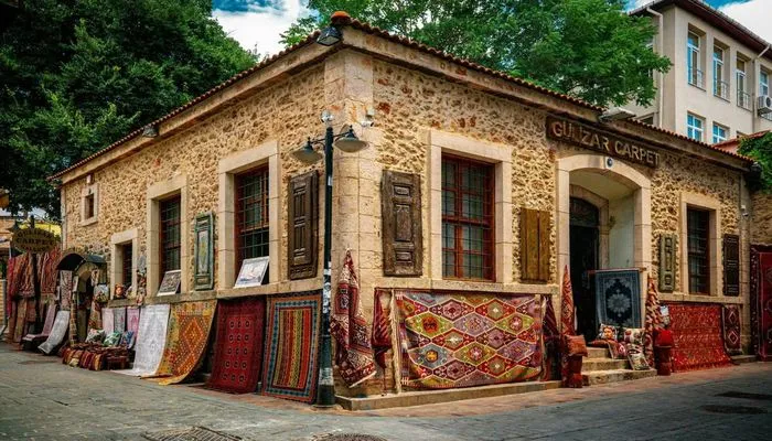 بازار قدیمی آنتالیا در کالیچی