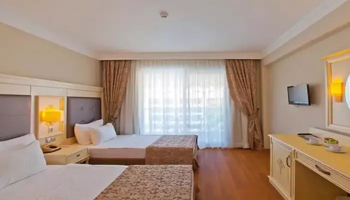هتل تورونک ریزورت مارماریس