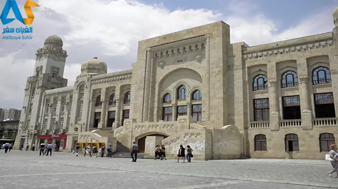 آشنایی با بناهای باکو با معماری خارق العاده