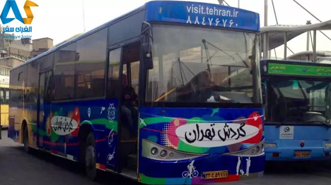 طرح  پنجشنبه‌های گردشگری با اتوبوس‌های رنگی اجرا می شود