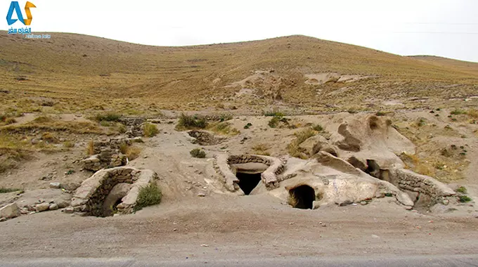 روستایی در تبریز که مردمش در زیر خاک زندگی می کردند