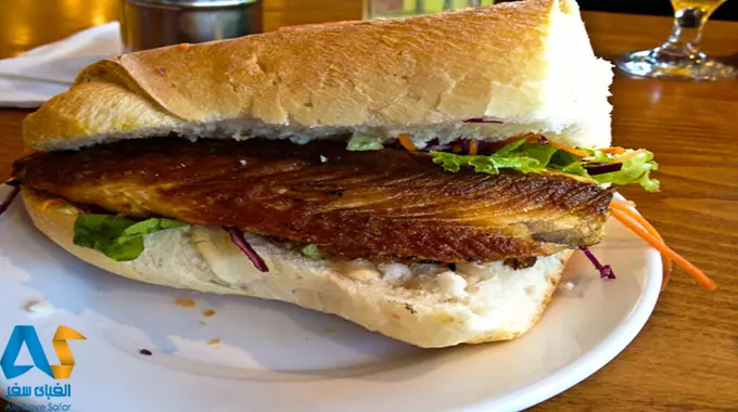 ساندویچ ماهی، محبوب ترین فست فود استانبول ساندویچ ماهی، محبوب ترین فست فود استانبول