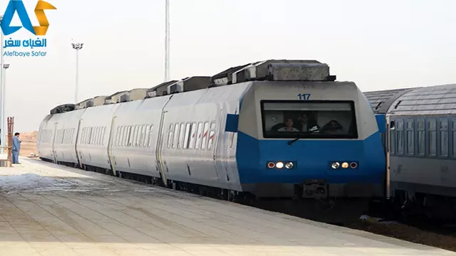 راه انداری نخستین قطار گردشگری همدان