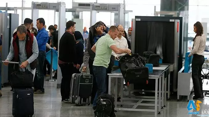 کاهش سفرهای خارجی منجر به افزایش سفرهای داخلی نشد